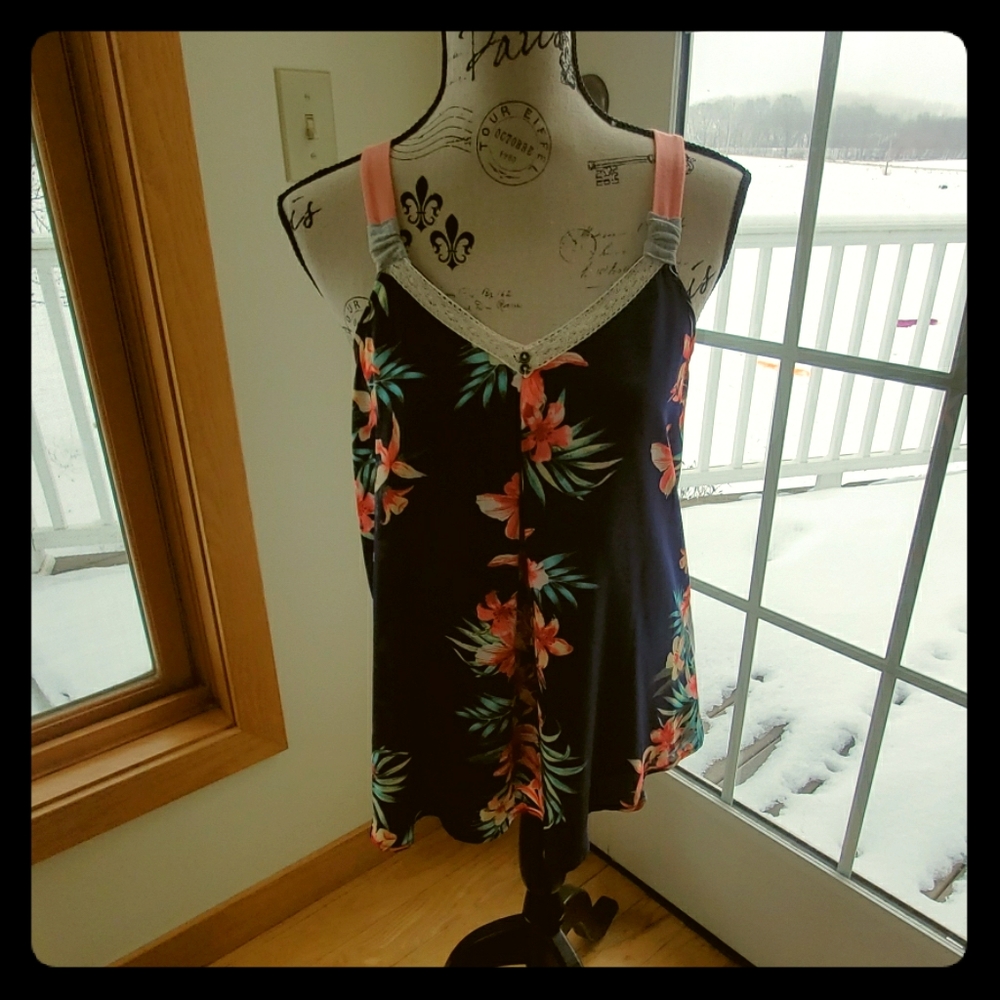 Women's tank top